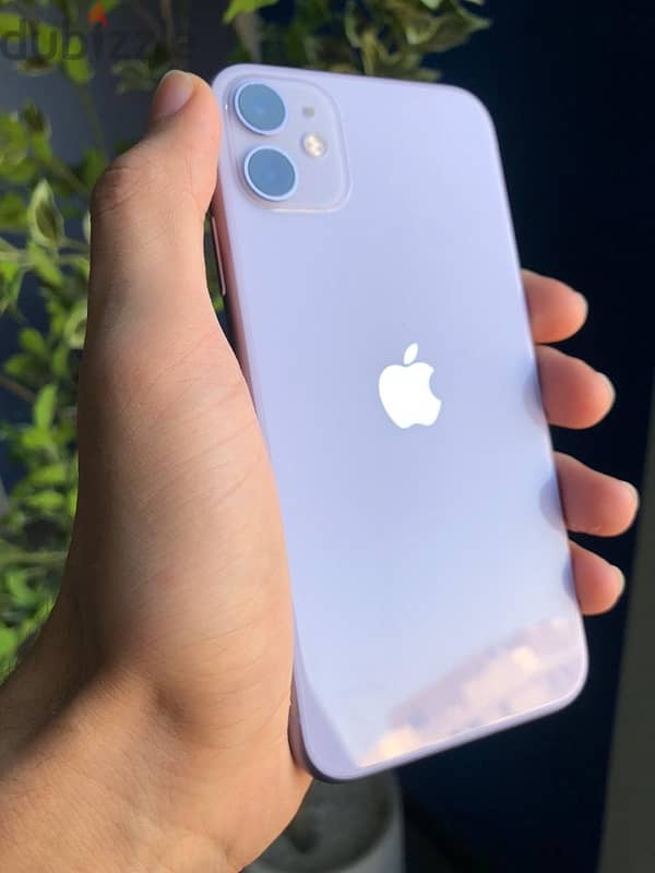 للبيع بسعر مميز iPhone 11 128 GB بطاريه 72% خطين بضمان ومبايعه 1