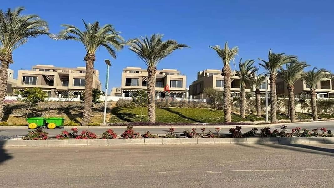 شقة بسعر لقطة ريسيل بكمبوند Palm Hills نيو كايرو استلام فوري 4