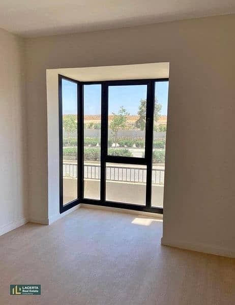 Fully finished duplex apartment for sale with installment payments over 7 years in O West, Sheikh Zayed—just minutes from Mall of Egypt. 5