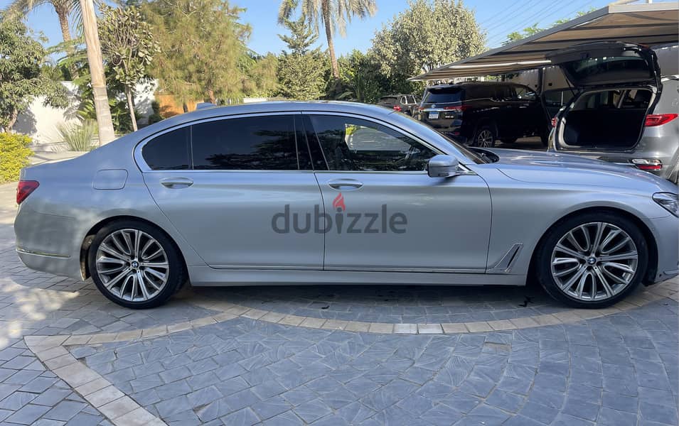 BMW 740 2019 - Pristine Luxury, Low Mileage - Priced for Quick Sale 1