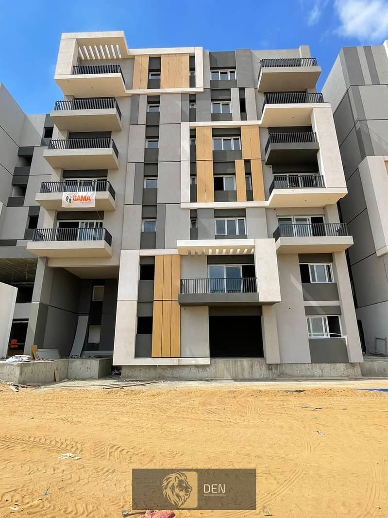 Ground floor apartment with lagoon view for sale in haptown Compound 9