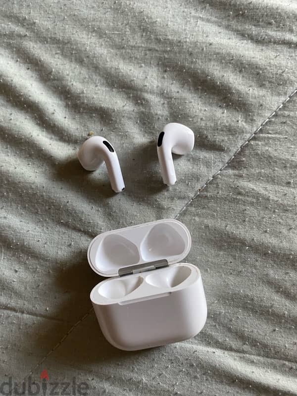 Air pods 4  noise cancellation 2