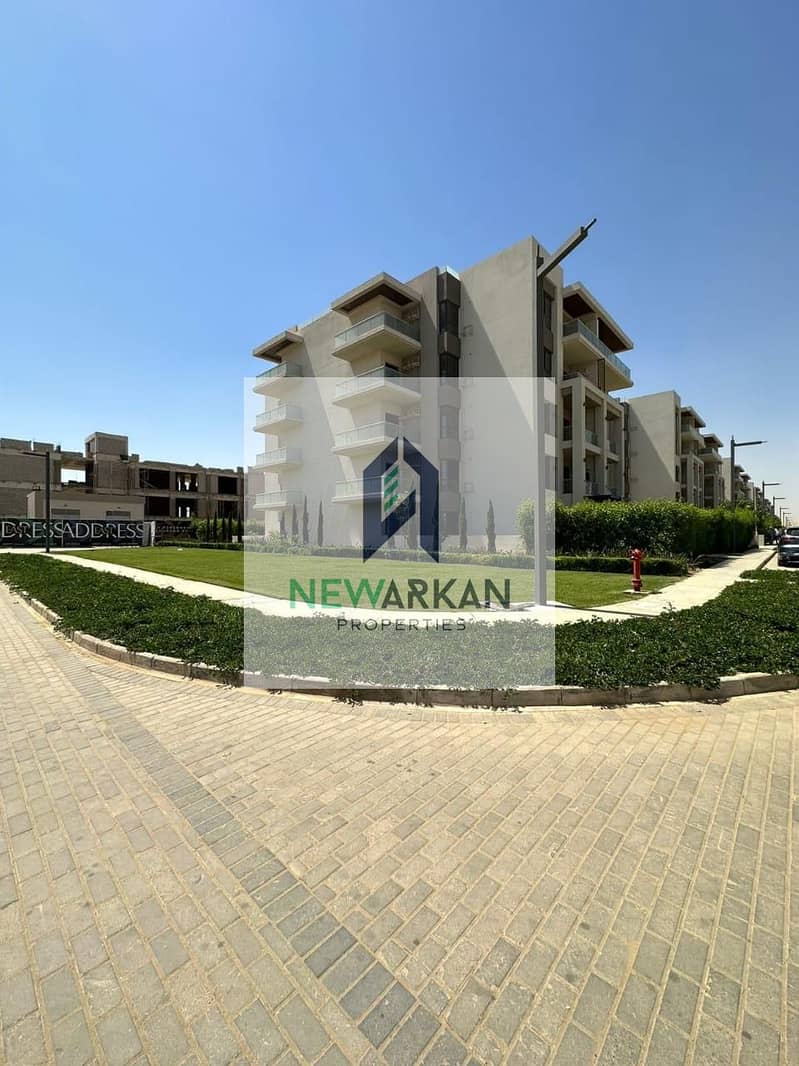 Apartment for sale fully finished ultra super lux + AC, near Hyper One Sheikh Zayed in Village West Compound 14