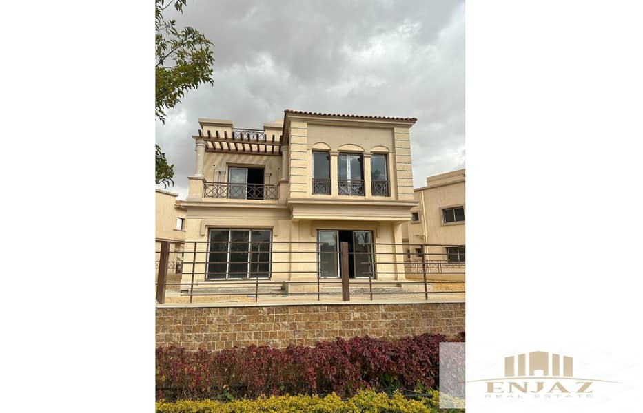 villa for sale in madinaty, B3, corner, 4 rooms, wide garden view, with payment facilities 12 years plan ( 570) 11