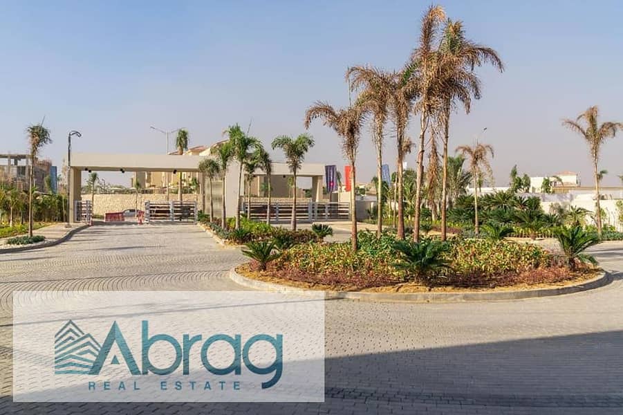 For Sale Townhouse corner prime location, The Crown, Palm Hills, Sheikh Zayed 9