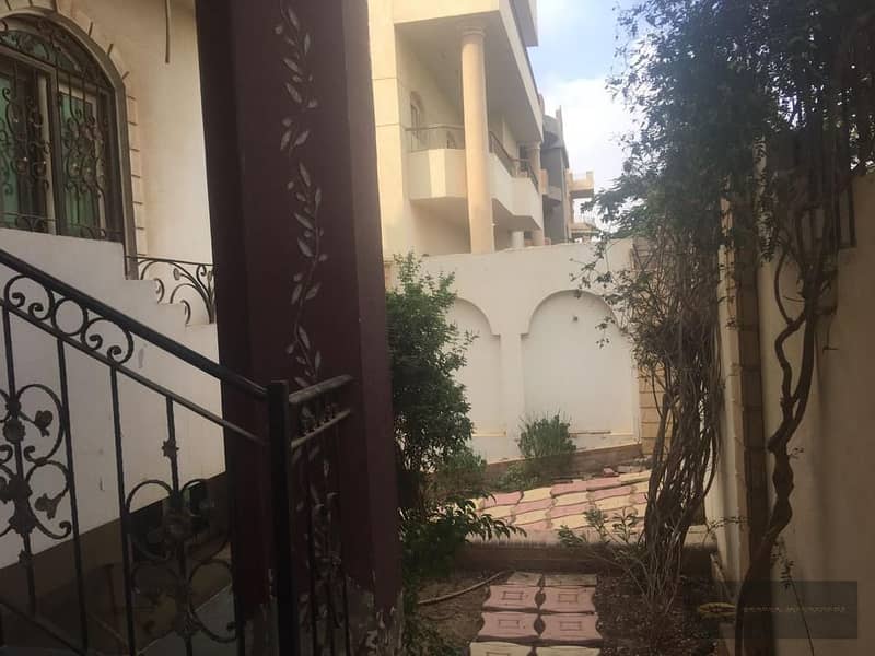 luxury villa for sale in west somid in october 7