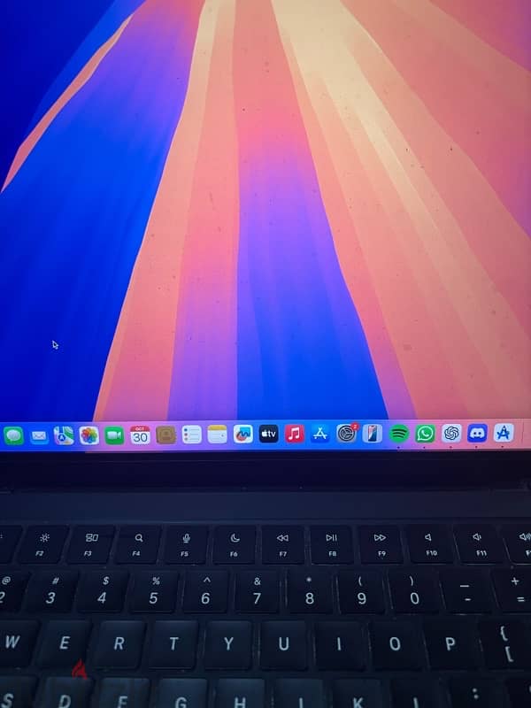 Macbook Pro M3 Pro 1