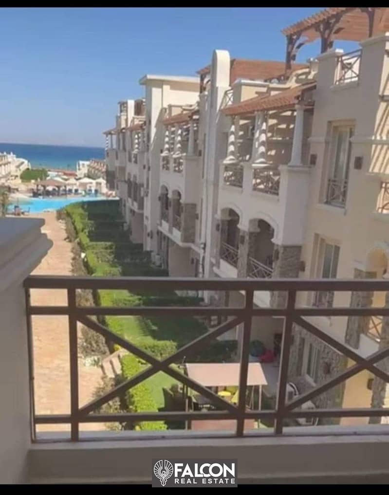 Chalet for sale with a full sea view, fully finished, in Blue Blue Ain Sokhna, next to Porto Sokhna, area 125 square meters, blue blue, in installment 2