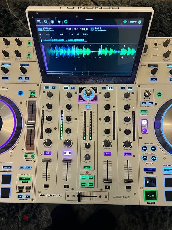 Denon Prime 4 DJ Deck – Excellent Condition 4