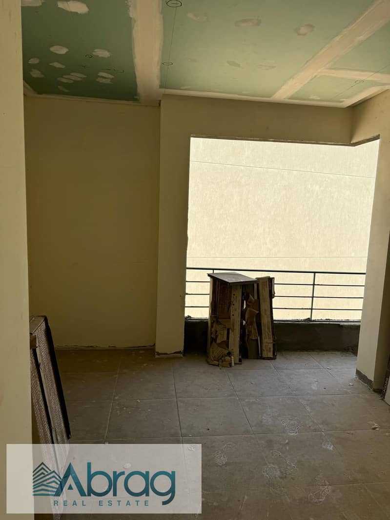 For sale a standalone villa 287 meters The Crown Palm Hills, Sheikh Zayed 8