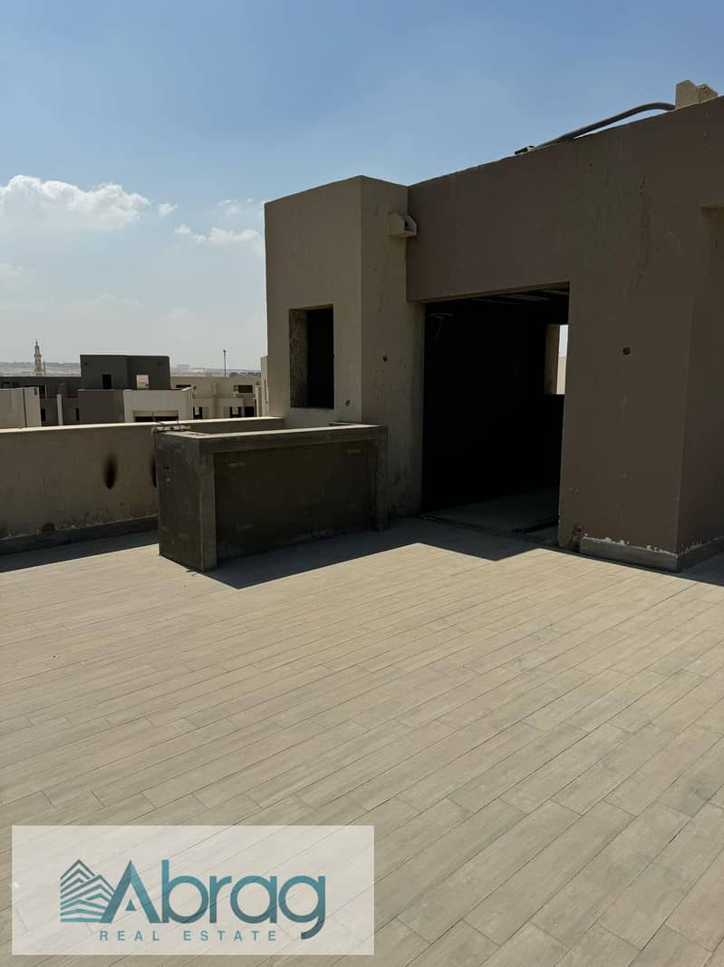 For sale a standalone villa 287 meters The Crown Palm Hills, Sheikh Zayed 9