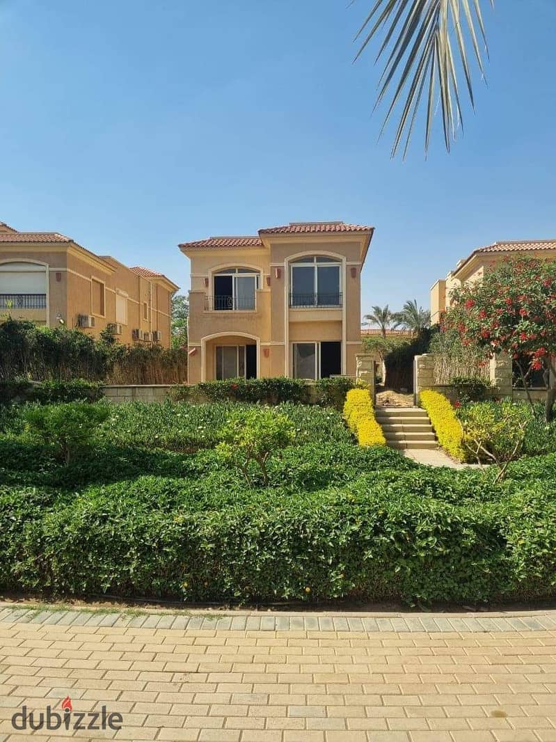 Standalone villa for sale in Stone Park Compound, New Cairo, next to Katameya Heights 1