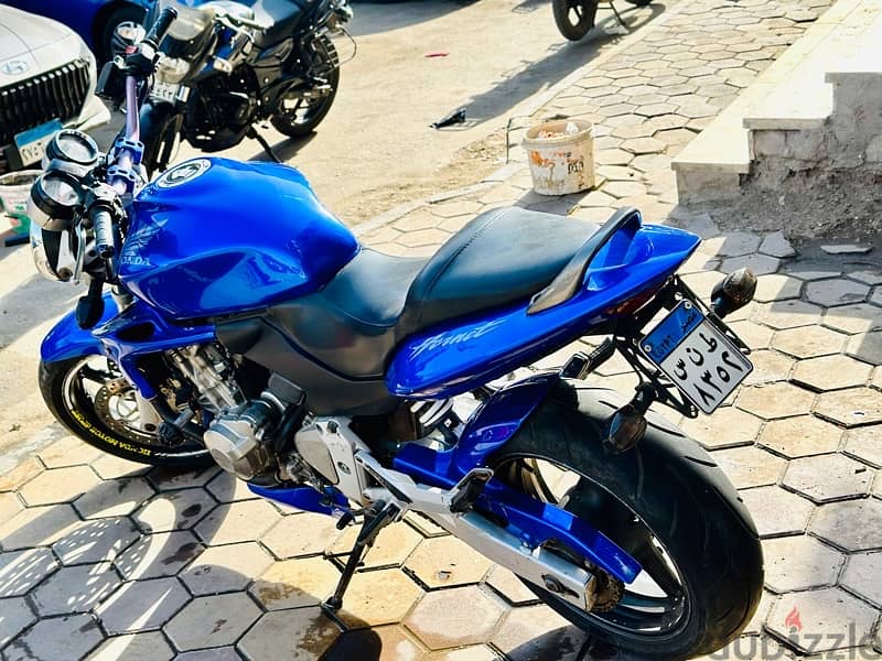 هورنيت 2004 600cc 4