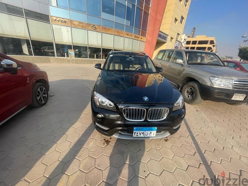 BMW X1 2013 black 1