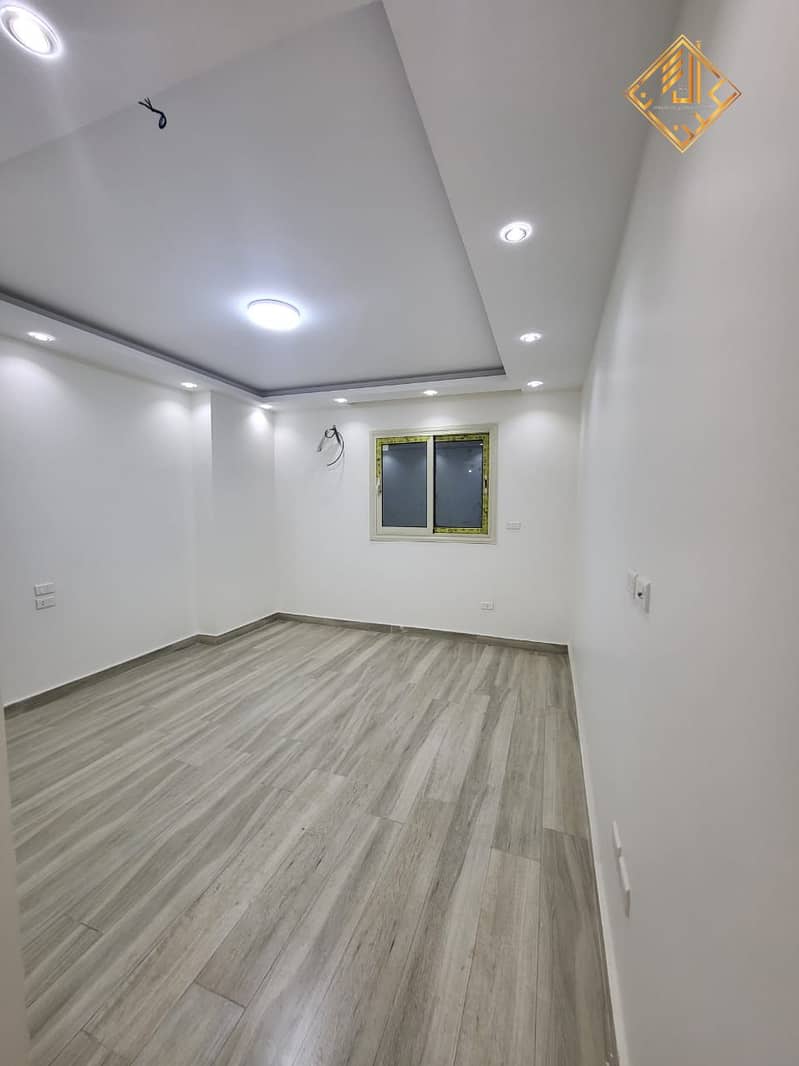 Apartment for rent in Al Mahrouqi Street 7