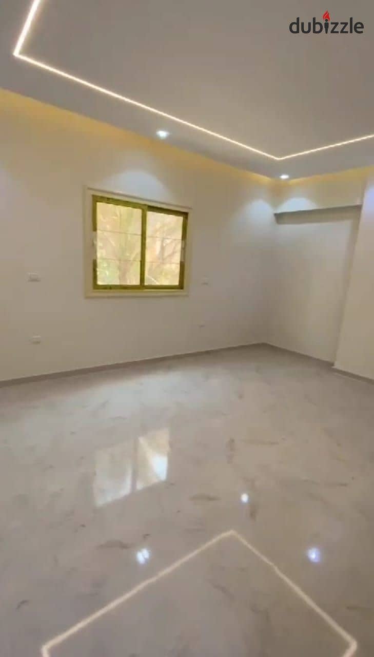 Apartment for sale  In Al-Firdous City, in front of Dreamland Villas, the city's investment center, 7