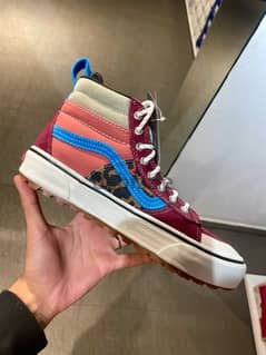 Vans Sk8-Hi Mte-2 (Size 40.5) 0