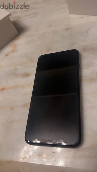 Iphone XS max Black - 64 gb - Used 5