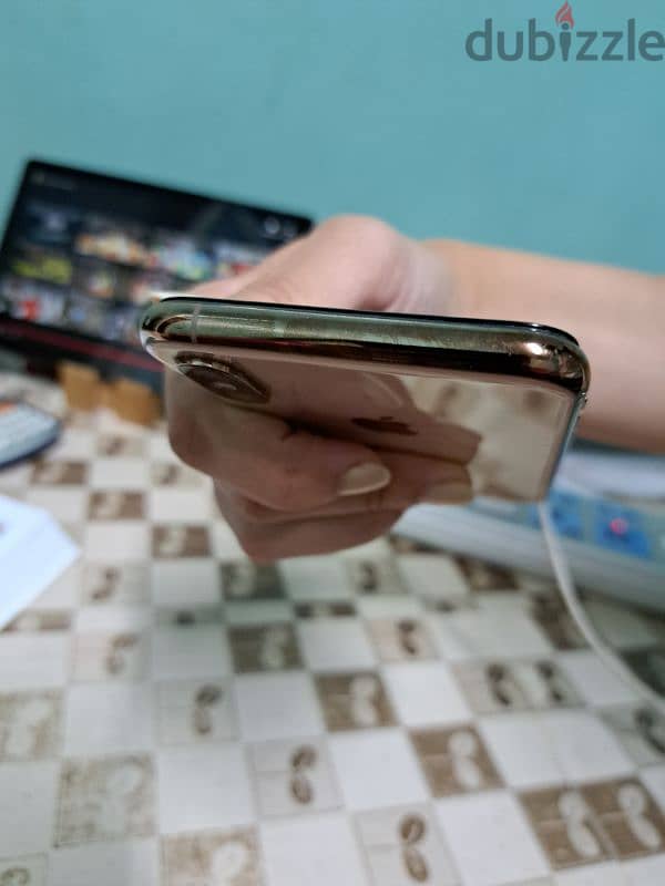 iphone xs ايفون اكس اس 1