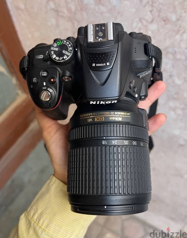 Nikon D5300 18-140mm (Like New) 2