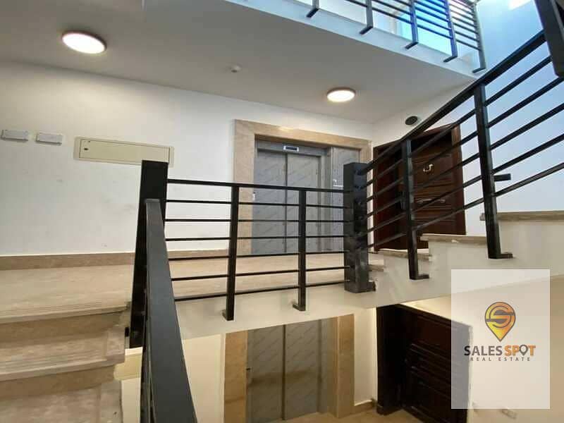 Luxury apartment for sale in  Taj City Compound, very special view of Kempinski Hotel 9