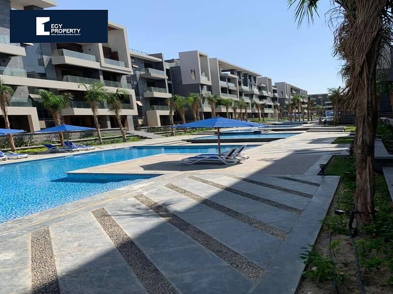 Fully finished penthouse , under market price with installments in Patio Casa Shorouk 10