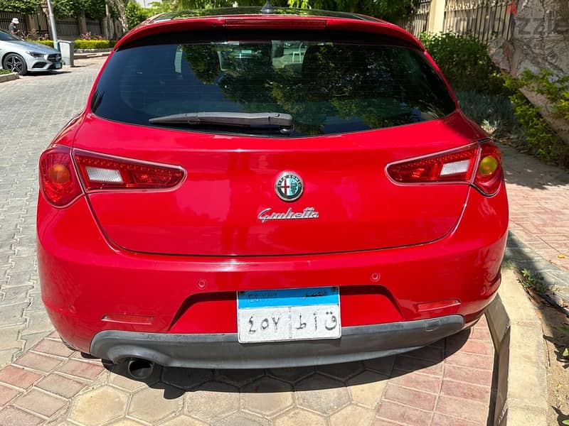 Alfa Romeo Giulietta 2015 3