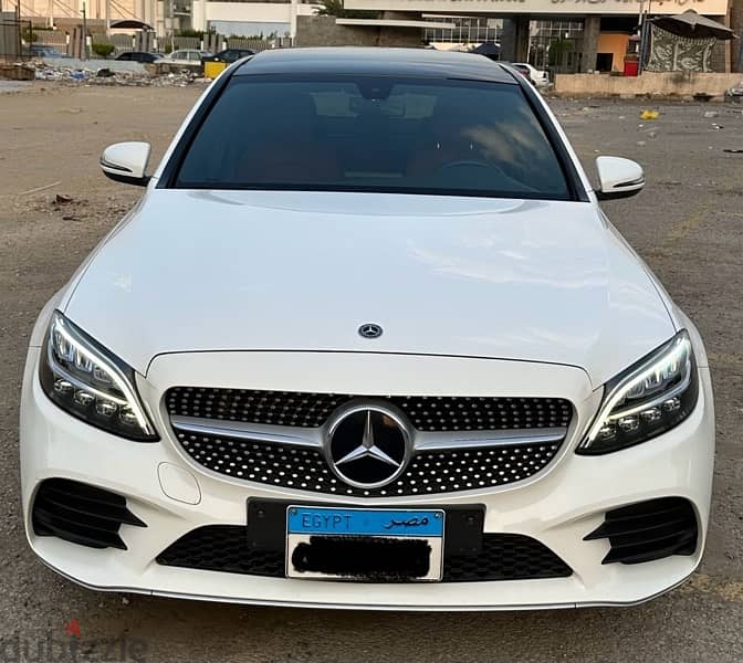 C180 2019 AMG Sport  بضمان الوكيل 4