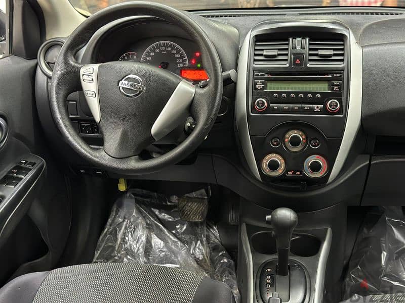 Nissan Sunny 2019 4