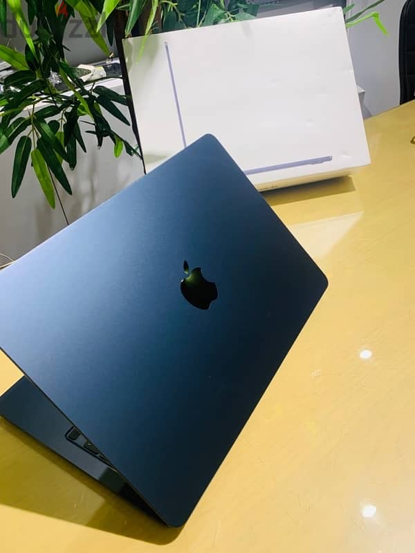 macbook air m2 7