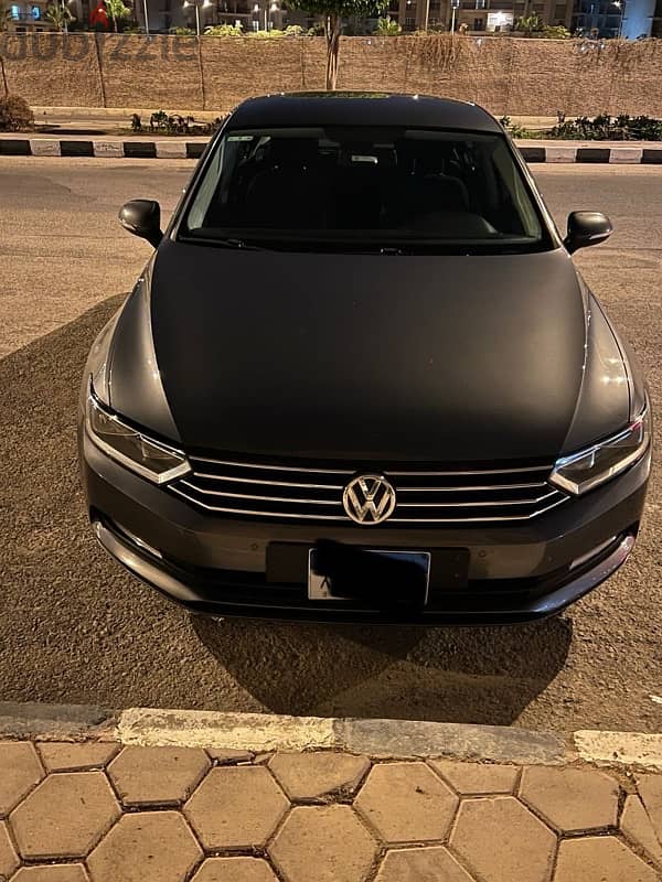 Volkswagen Passat 2017 1