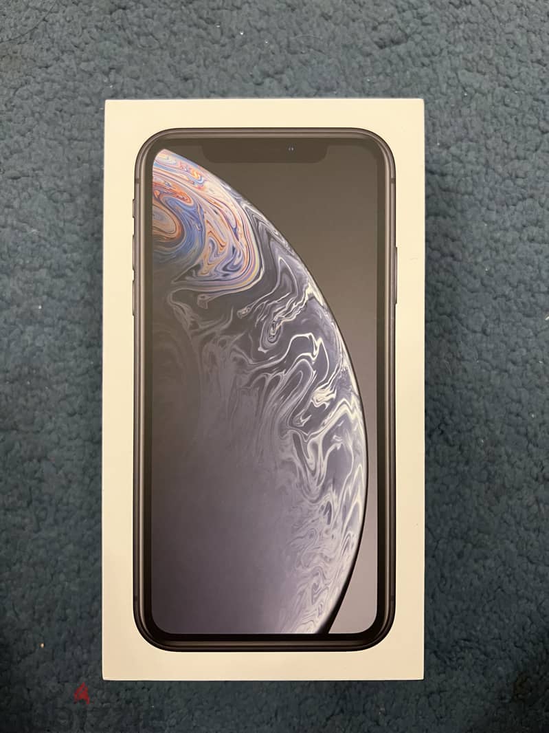 iPhone XR Black - Very good condition 2