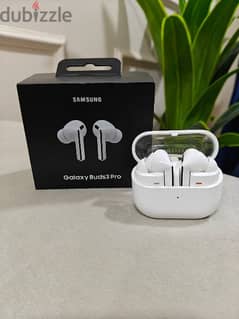 سماعة اير بودز سامسونج برو اللون الابيض المميز  Galaxy Buds 3 pro 0