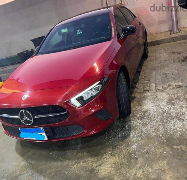 Mercedes-Benz A180 2021 1