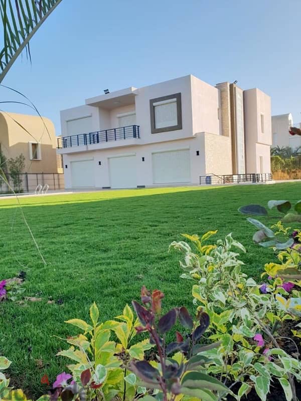 فيلا للايجار في  كمبوند اليجريا  جولف صف اول \ Villa for rent 3