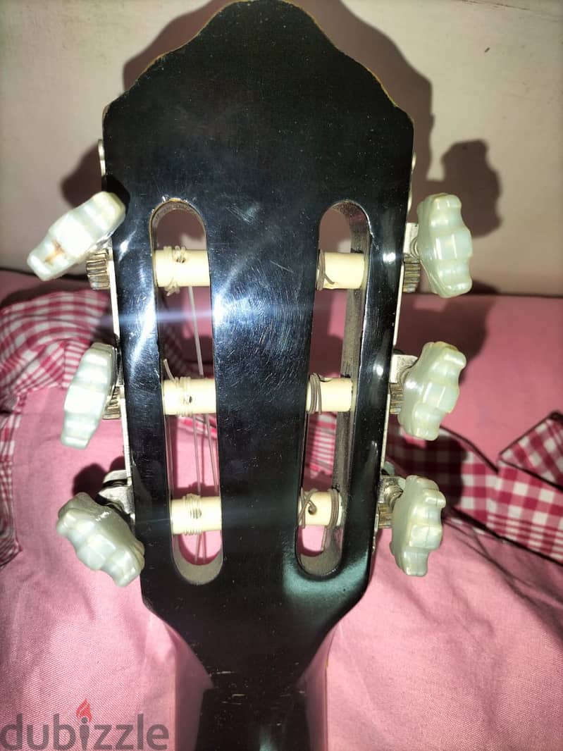 - Guitar جيتار استعمال مره 3