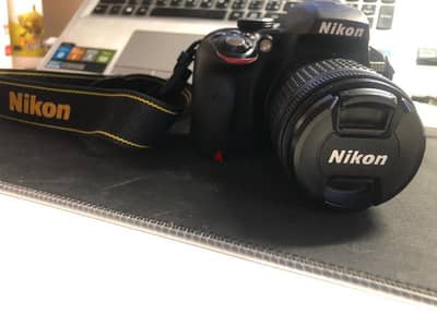 للبيع: كاميرا Nikon D3300 بحالة ممتازة