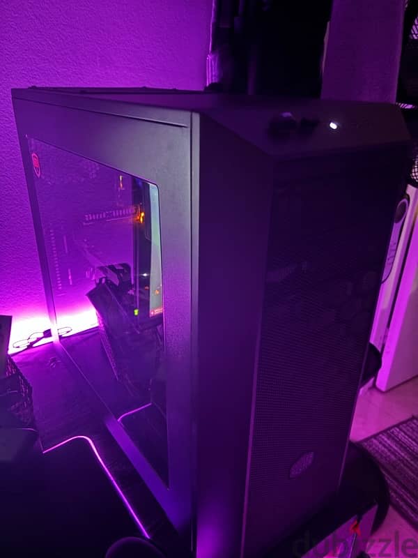 جهاز كمبيوتر بي سي جيمينج بحالة ممتازة Gaming PC in a great condition 0