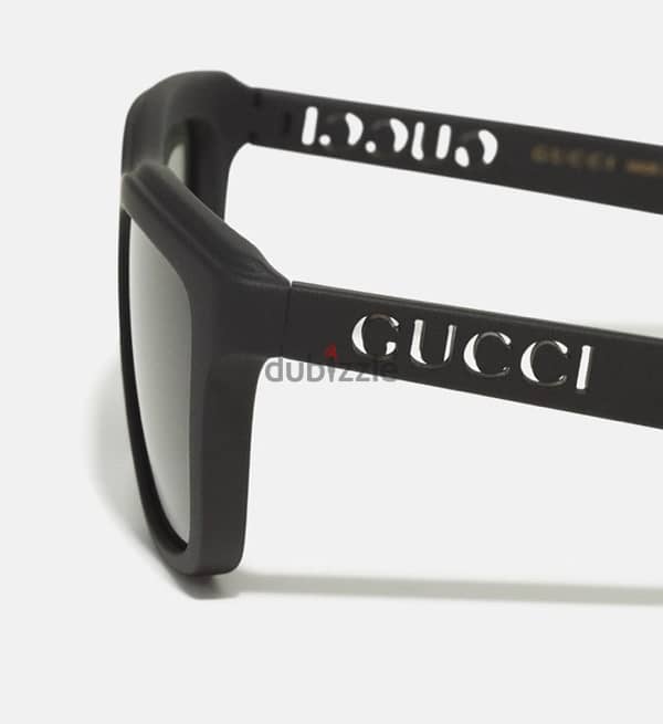 Very Unique Orginal Gucci Sunglassess 0