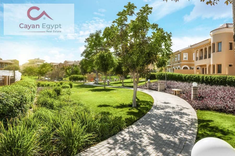 Apartment with garden view in Hyde Park Compound 75 m | Down payment 300K, and installments over 8 years 3