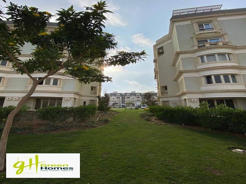 IVilla 300m with roof 90m for sale at prime location in Mountain View Hyde Park 6