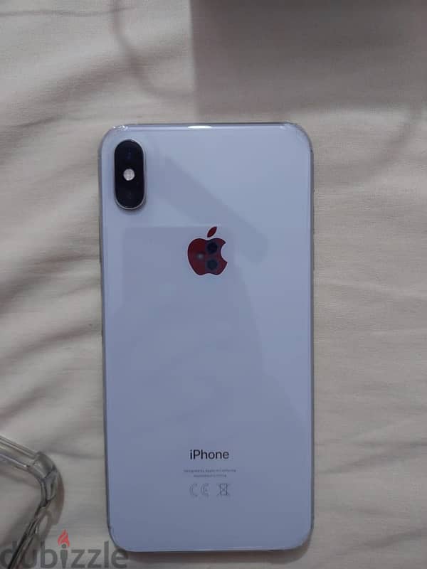 ايفون Xs max معاه كل حاجتو 2