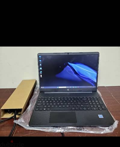 HP laptop 4 GB RAM 128 SSD