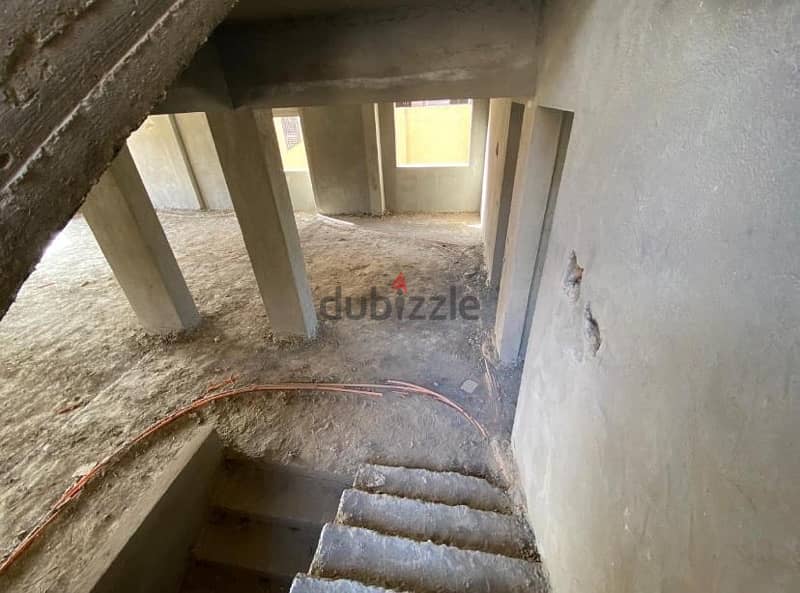 فيلا مستقلة للبيع أقل سعر فى الماركت بيراميدز ووك Villa For sale 6