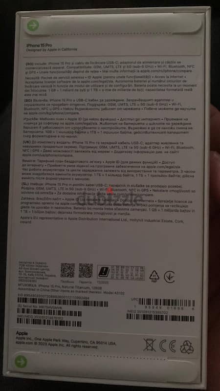 I phone 15 pro 128 natural titanium sealed 0