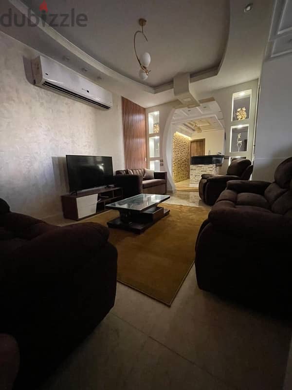 شقة مفروشة للايجار 300م فندقى سوميد أكتوبر موقع متميز Fully Furnished 0