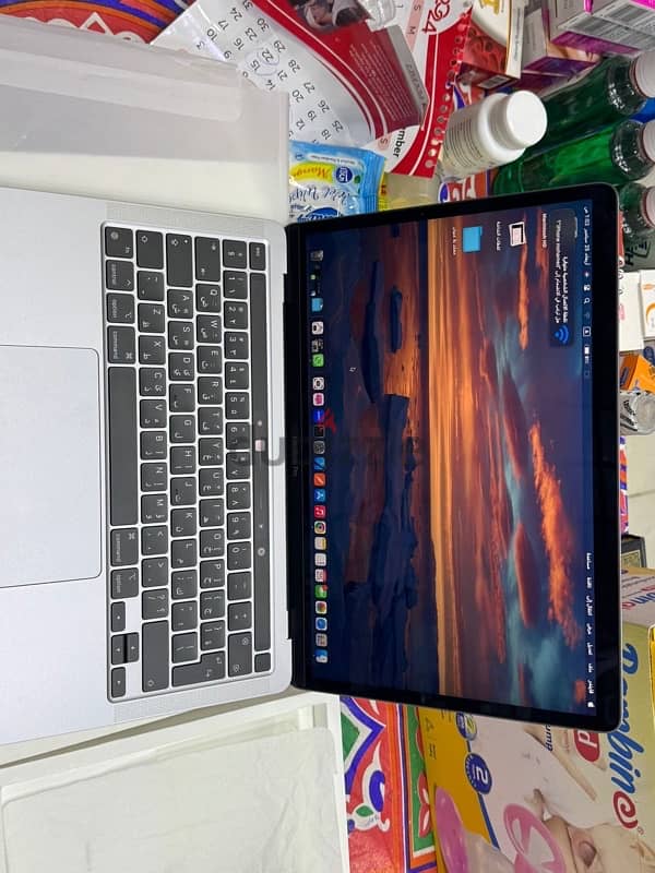 macbook pro m2 13 inch 5