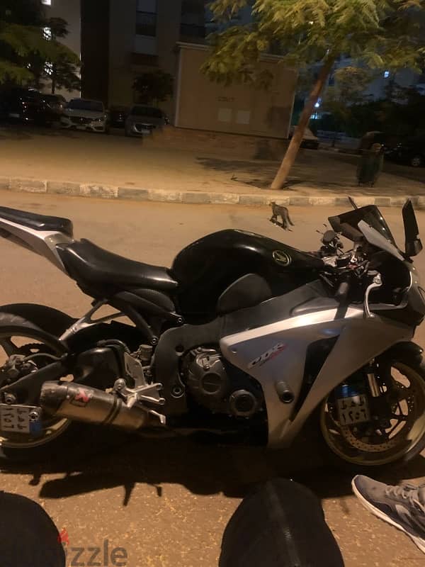 cbr 1000 2010 price for quick sale 4