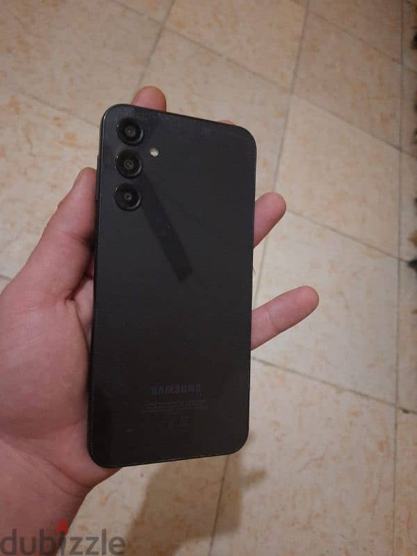 Samsung A24 / بيع او بدل بأقل 5