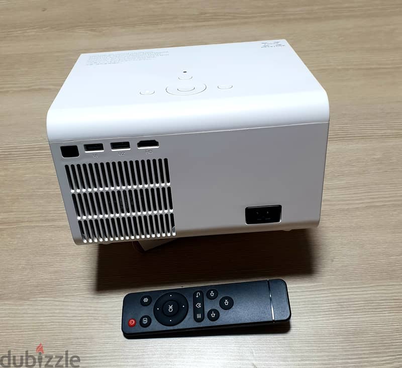 Projector T10 1